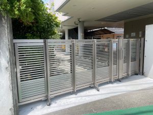 横浜 外構工事 アルミフェンス門扉設置