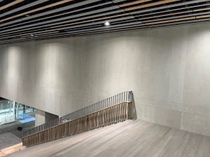 横浜 エントランス階段ホール 内装工事